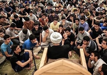 کار تبلیغی جذاب یک روحانی / راه اندازی نهضتی برای تربیت دینی نسل نوجوان و جوان