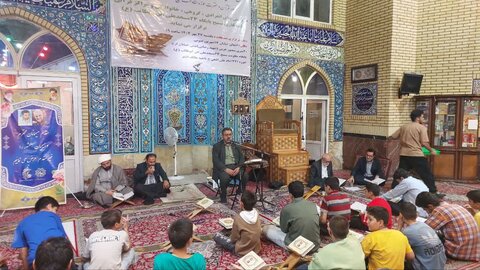 تصاویر/ مرحله مقدماتی سی و دومین دوره مسابقات قرآن و عترت(ع) بسیج تهران