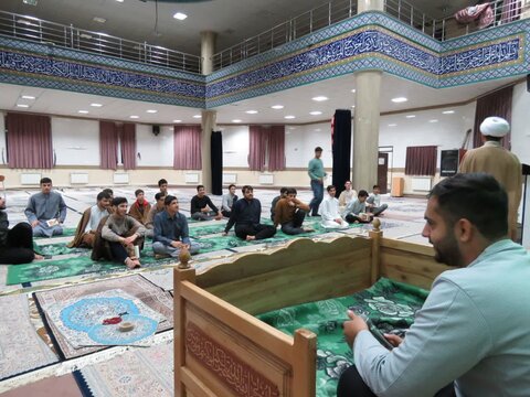 تصاویر/ محفل انس با قران کریم در سلماس