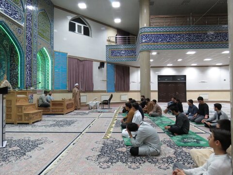 تصاویر/ محفل انس با قران کریم در سلماس