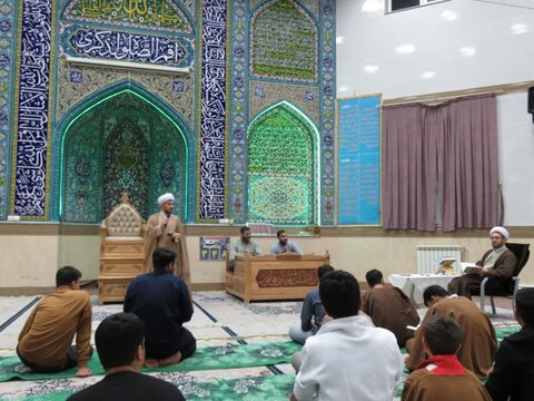 تصاویر/ محفل انس با قران کریم در سلماس