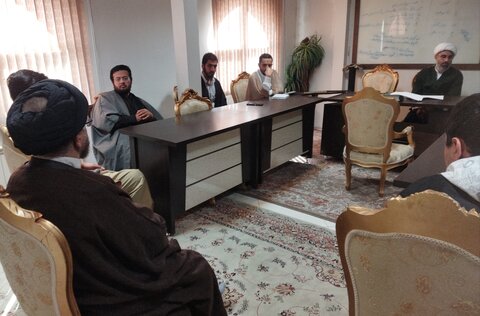 تصاویر/ کارگاه «طلبه تراز انقلاب» در مدرسه علمیه سفیران هدایت امام صادق (ع)