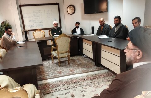 تصاویر/ کارگاه «طلبه تراز انقلاب» در مدرسه علمیه سفیران هدایت امام صادق (ع)