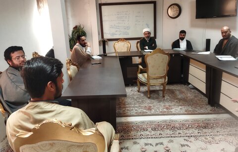 تصاویر/ کارگاه «طلبه تراز انقلاب» در مدرسه علمیه سفیران هدایت امام صادق (ع)