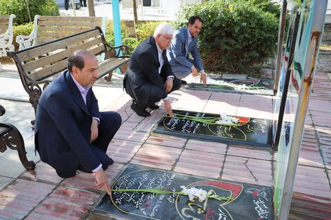 تصاویر/گلباران قبور مطهر شهدای اراک به مناسبت آغاز هفته فرهنگی اراک