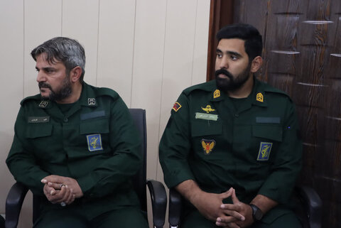 تصاویر/ دیدار فرمانده تیپ الغدیر استان با امام جمعه بافق