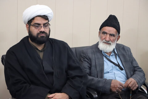 تصاویر/ دیدار فرمانده تیپ الغدیر استان با امام جمعه بافق