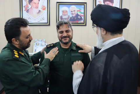 تصاویر/ دیدار فرمانده تیپ الغدیر استان با امام جمعه بافق