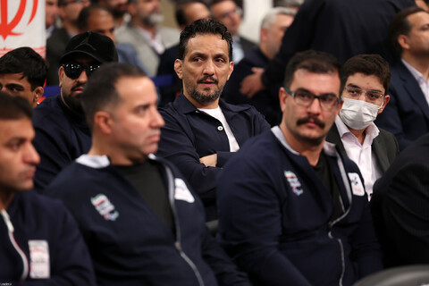 تصاویر/ دیدار قهرمانان و مدال‌آوران ورزشی و المپیادهای علمی جهانی با رهبر انقلاب