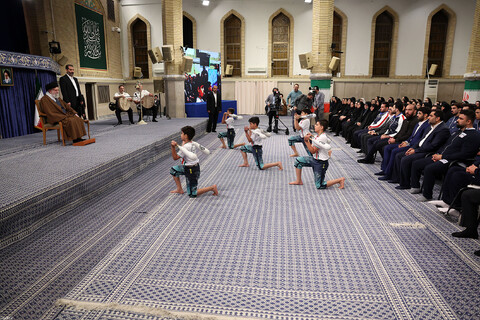 تصاویر/ دیدار قهرمانان و مدال‌آوران ورزشی و المپیادهای علمی جهانی با رهبر انقلاب