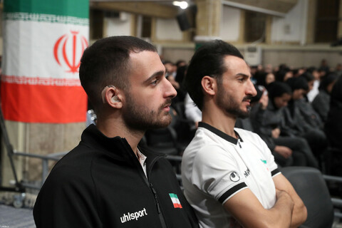 تصاویر/ دیدار قهرمانان و مدال‌آوران ورزشی و المپیادهای علمی جهانی با رهبر انقلاب