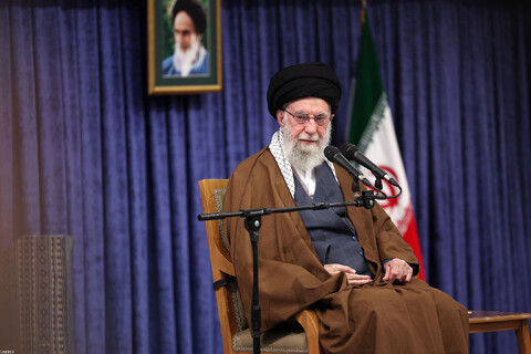 تصاویر/ دیدار قهرمانان و مدال‌آوران ورزشی و المپیادهای علمی جهانی با رهبر انقلاب