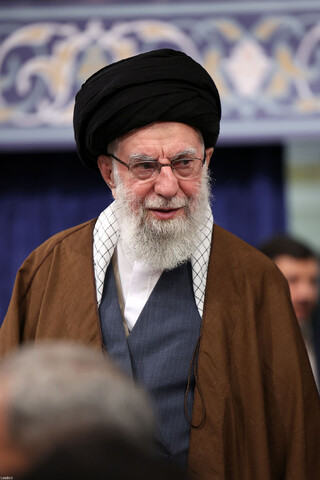 تصاویر/ دیدار قهرمانان و مدال‌آوران ورزشی و المپیادهای علمی جهانی با رهبر انقلاب