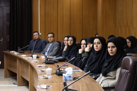 تصاویر/درس اخلاق با حضور حجت‌الاسلام طاهری ویژه استادان دانشگاه علوم پزشکی همدان برگزار شد