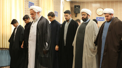 تصاویر/ هشتمین جلسه برنامه «طلبه باشیم» در مدرسه علمیه امیرالمومنین(ع)تبریز