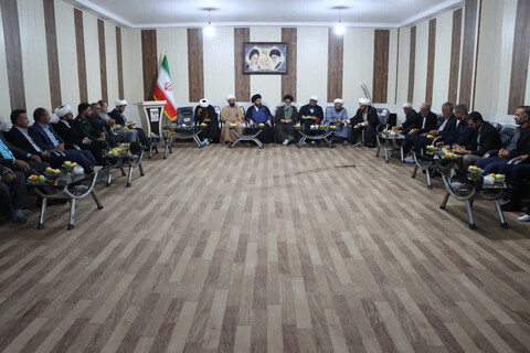 تصاویر / دیدار نماینده ولی فقیه در استان زنجان با نخبگان، فعالان فرهنگی، اقتصادی و اجتماعی شهر نوربهار