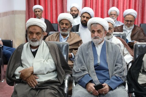 تصاویر/  آغاز درس خارج فقه آیت الله محمدرضا ناصری نماینده ولی فقیه در استان و امام جمعه یزد