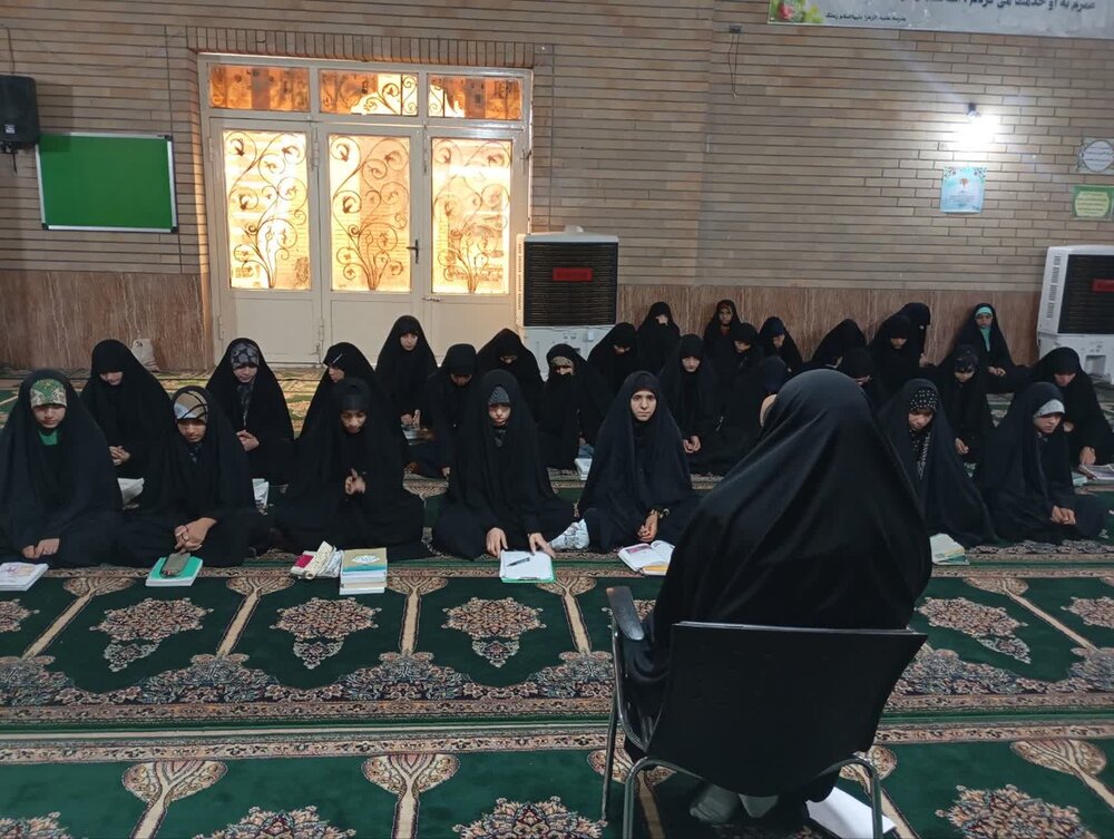 نشست صبحگاهی مدرسه علمیه الزهرا (س)رمشک کرمان