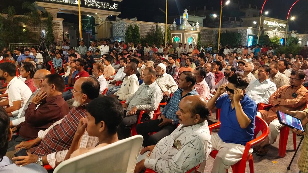 نشست اعتراضی علما و ذاکرین لکهنو در واکنش به سوءقصد به حجتالاسلام والمسلمین سید کلب جواد نقوی