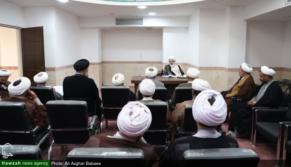 تصاویر/ درس خارج فقه آیت الله محمدرضا ناصری نماینده ولی فقیه در استان یزد