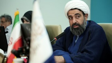 لزوم مطالبه‌گری حوزه علمیه برای حفظ نهاد خانواده و مسجد