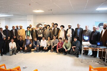 تصاویر/ آیین تکریم و معارفه مدیر مدرسه علمیه شیخ علیخان زنگنه تویسرکان