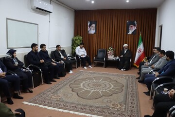 تصاویر/ دیدار امام جمعه ماهدشت با جمعی از حقوق‌دانان این شهر