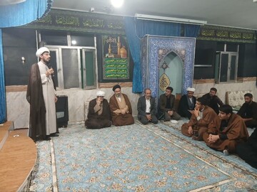 تصاویر/ هیئت هفتگی مدرسه علمیه امام خمینی (ره) شهرستان ماکو