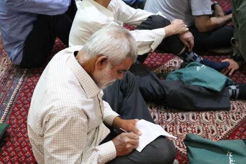 تصاویر/ تفسیر و آموزش تخصصی حفظ قرآن در مسجد جامع الغدیر تهران