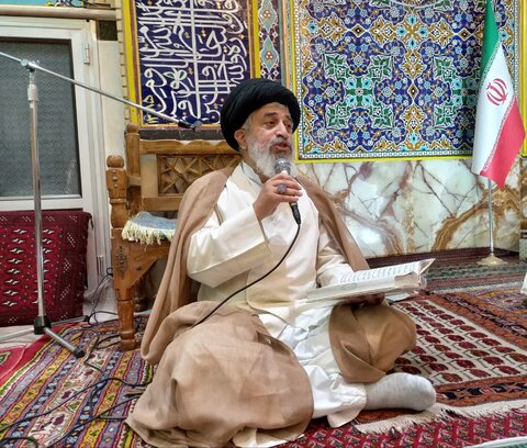 تصاویر/ تفسیر و آموزش تخصصی حفظ قرآن در مسجد جامع الغدیر تهران