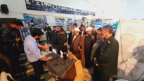 تصاویر/ بازدید امام جمعه مراغه از نمایشگاه طرح اسوه بسیج  برادران مراغه