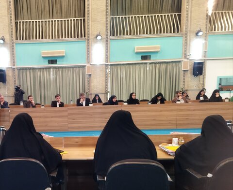 تصاویر/ نشست بررسی فرصت های همکاری در دیپلماسی زنان و خانواده