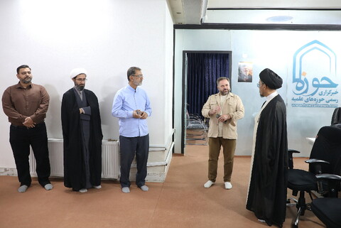 تصاویر/ بازدید نماینده ولی فقیه در بنگلادش از خبرگزاری حوزه