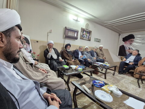 تصاویر/ نشست مدیر حوزه علمیه کاشان با نماینده این منطقه در مجلس شورای اسلامی