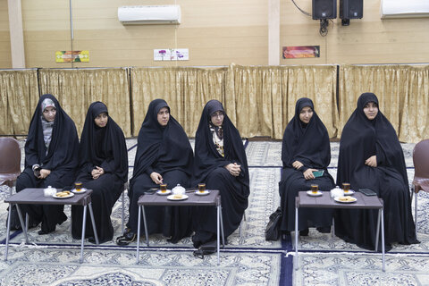 تصاویر/ دیدار مسئولین بسیج دانشگاه ها با امام جمعه یزد