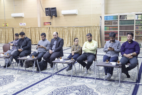 تصاویر/ دیدار مسئولین بسیج دانشگاه ها با امام جمعه یزد