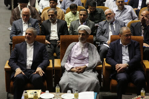 تصاویر / افتتاحیه همایش بین‌المللی ساخت، بازسازی و توسعه عتبات عالیات در گذر تاریخی در اصفهان