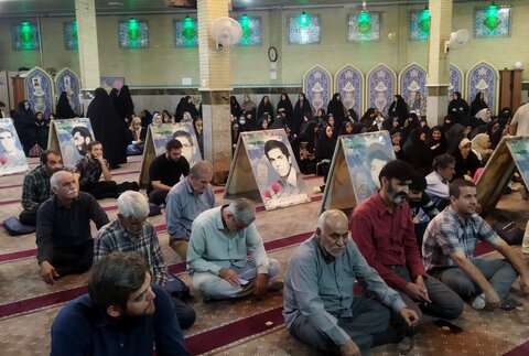 تصاویر/ مراسم بزرگداشت شهدای اقتدار در مسجد جامع احباب الحسین(ع)