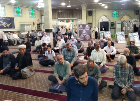 تصاویر/ مراسم بزرگداشت شهدای اقتدار در مسجد جامع احباب الحسین(ع)