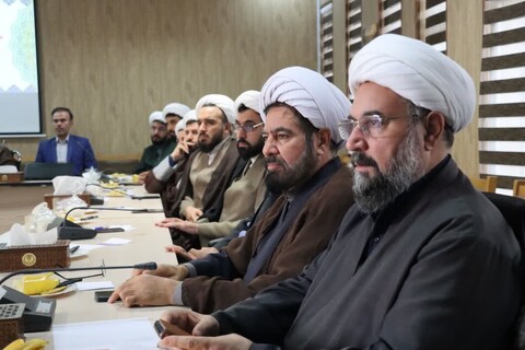 نشست راهبری و تعالی مدیران و روسای ادارات تبلیغات اسلامی آذربایجان شرقی