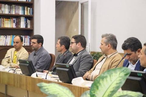 دیدار با کارکنان اداره‌کل ورزش و جوانان استان زنجان به مناسبت هفته تربیت‌بدنی و ورزش