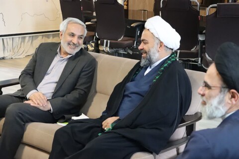 تصاویر / نشست هم اندیشی نمایندگان مجلس آذربایجان شرقی با مدیرکل امور مجلس سازمان تبلیغات اسلامی