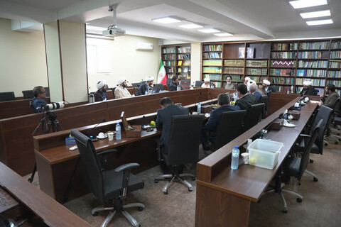 نشست روسای ستادهای نماز جمعه استان