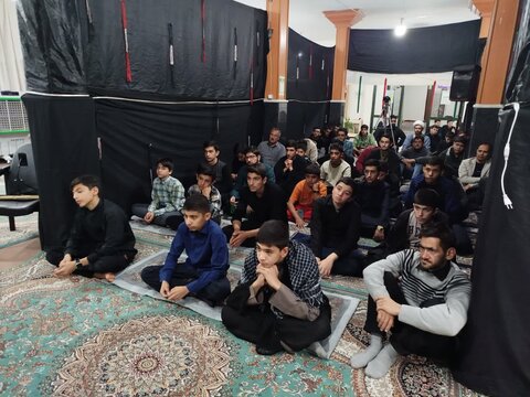 تصاویر/ مراسم هیئت هفتگی در مدرسه علمیه امام صادق (ع) نقده