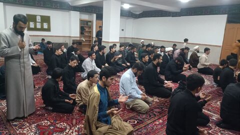 تصاویر/ هیئت هفتگی مدرسه علمیه امام خمینی (ره) شهرستان خوی