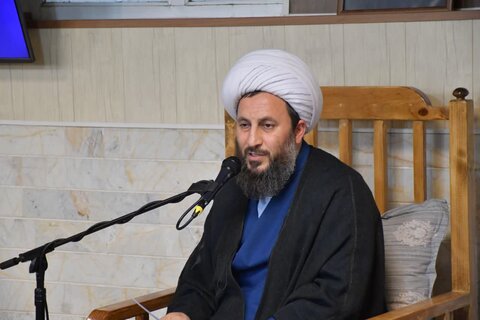 تصاویر/ هفتاد و هفتمین جلسه از سلسله جلسات تفسیر قرآن کریم در خوی