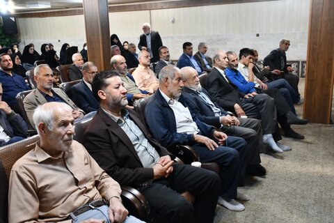 تصاویر/ هفتاد و هفتمین جلسه از سلسله جلسات تفسیر قرآن کریم در خوی