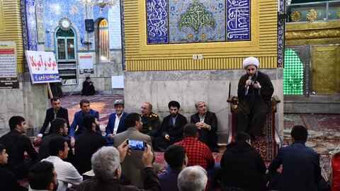 تصاویر/ حضور و سخنرانی امام جمعه  خوی در جمع حلقات صالحین بسیج
