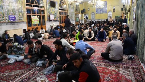 تصاویر/ حضور و سخنرانی امام جمعه  خوی در جمع حلقات صالحین بسیج