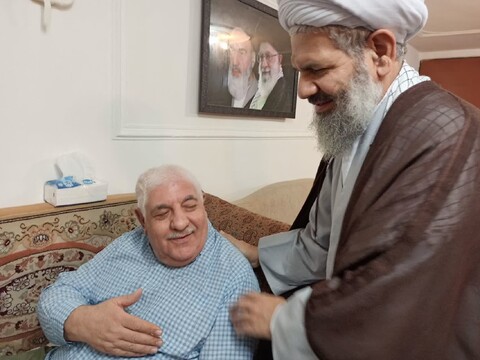 تصاویر/ دیدار امام جمعه مراغه با والدین معظم شهدا و ایثارگران